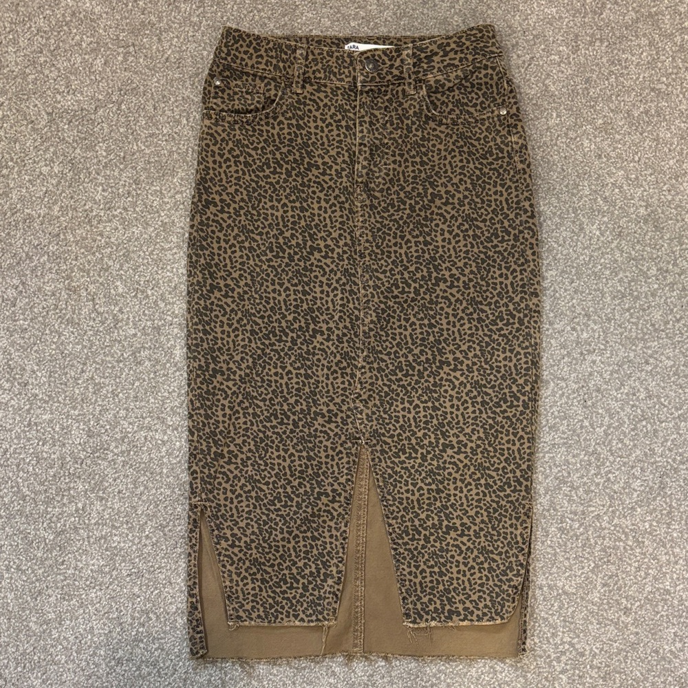 Zara Leopard Print Midi Skirt